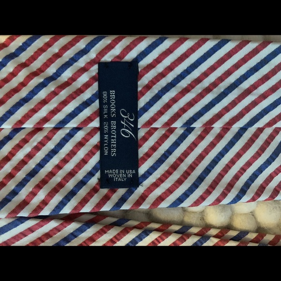 Brooks Brothers Red, White & Blue tie - Picture 3 of 3
